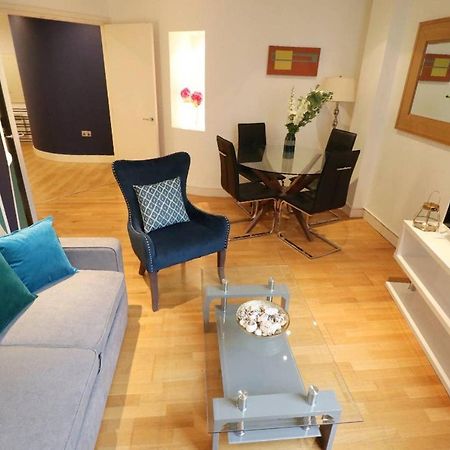 Heart Of Leeds City Centre Living - Sleeps 6 Apartman Kültér fotó